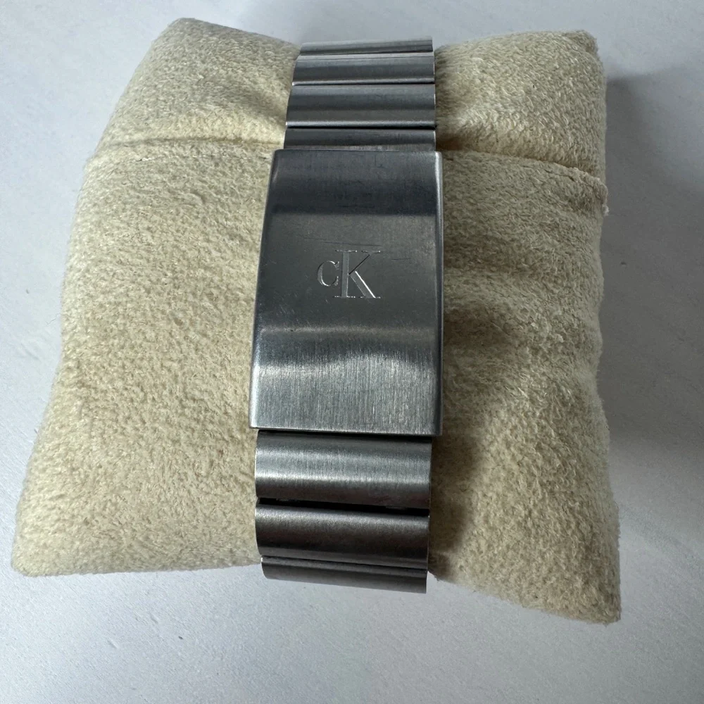 Calvin Klein pre owned